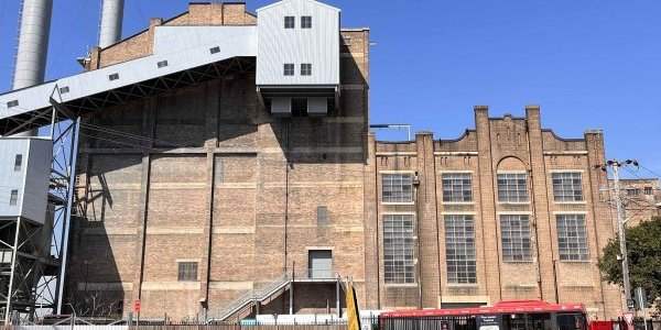 Visite de la Biennale de Sydney à la White Bay Power Station